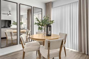 Dining area*